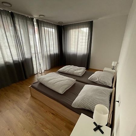 New Flat With A Mountain View, Garage Parking Daire Banská Bystrica Dış mekan fotoğraf